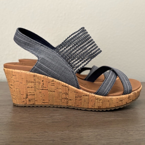 Skechers • Beverlee High Tea Wedge Sandals - Women’s Size 7, Color Navy/Denim - Picture 5 of 14